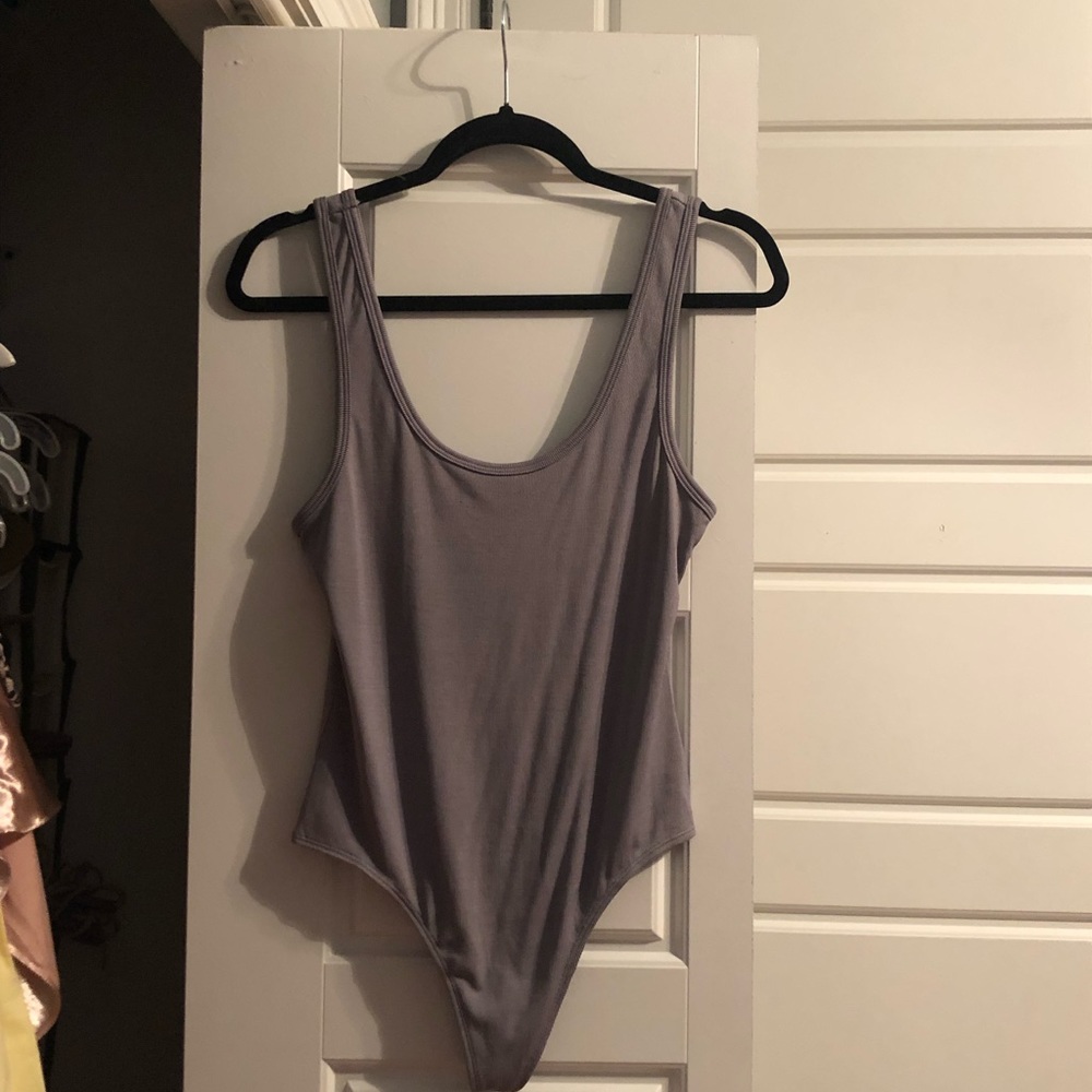 Dress Forum black and white striped bodysuit
